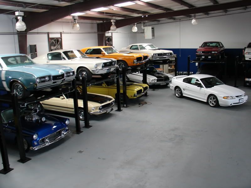 [Image: TheGarage4-9-07003.jpg]