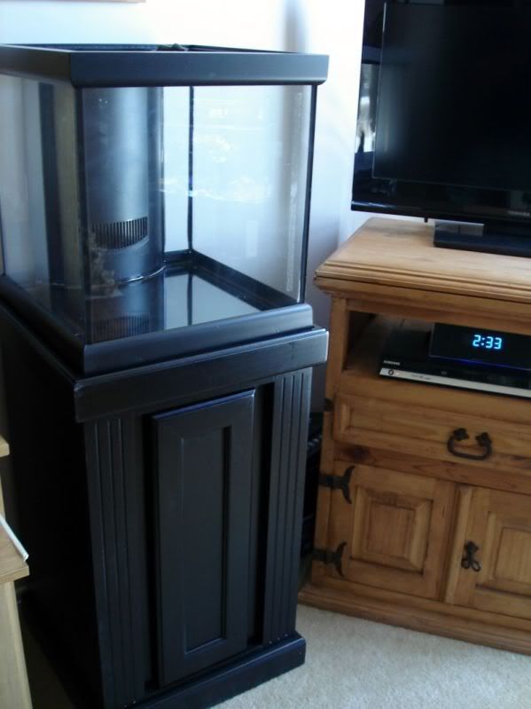 25 gallon marineland cube