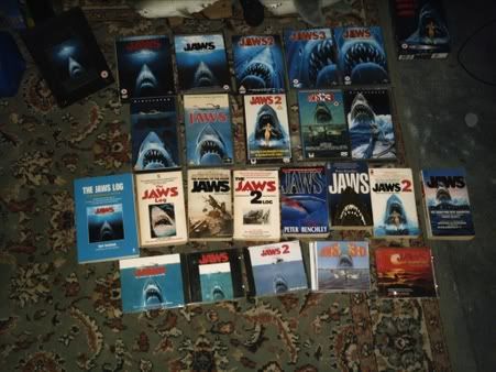 http://img.photobucket.com/albums/v655/DazDaMan/JAWS/Jawsstuff4.jpg