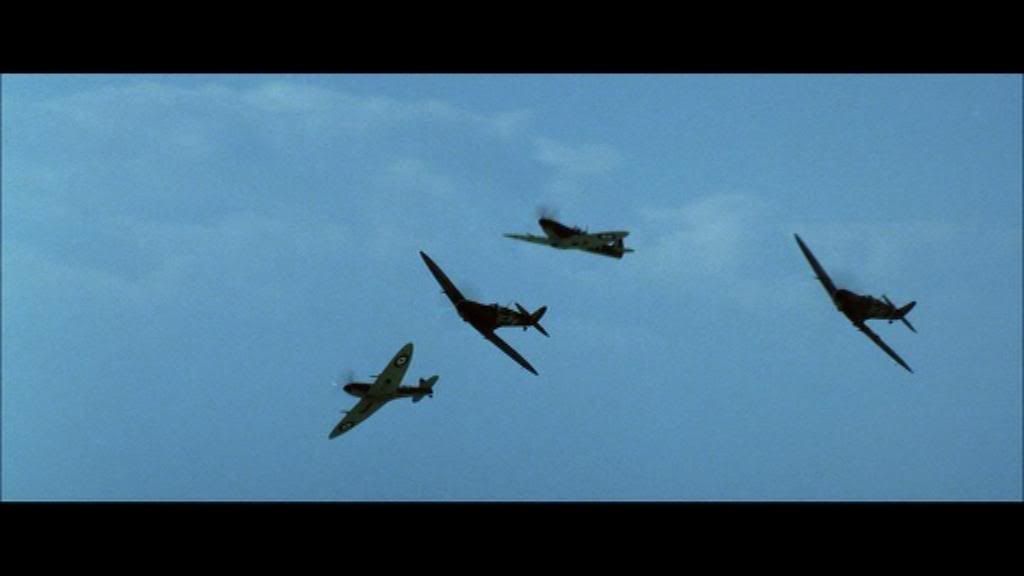 http://img.photobucket.com/albums/v655/DazDaMan/Spitfires/Spitfires11.jpg