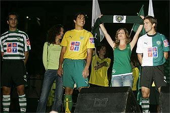 Custódio, Abel e João Moutinho, com Joana Lemos, Elsa Gervásio e Rita Ferro, apresentam os novos equipamentos do Sporting