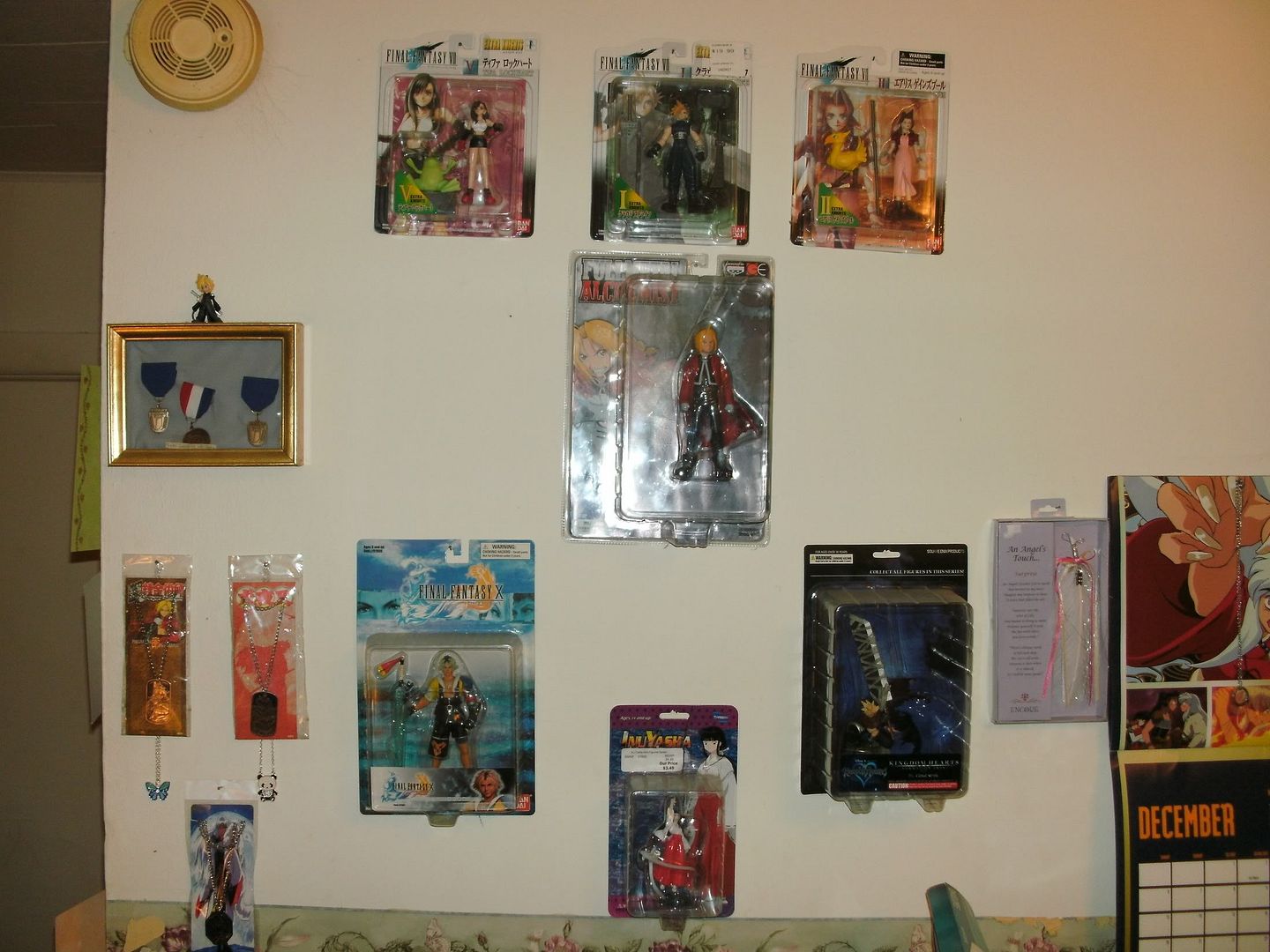 1FigureWall.jpg