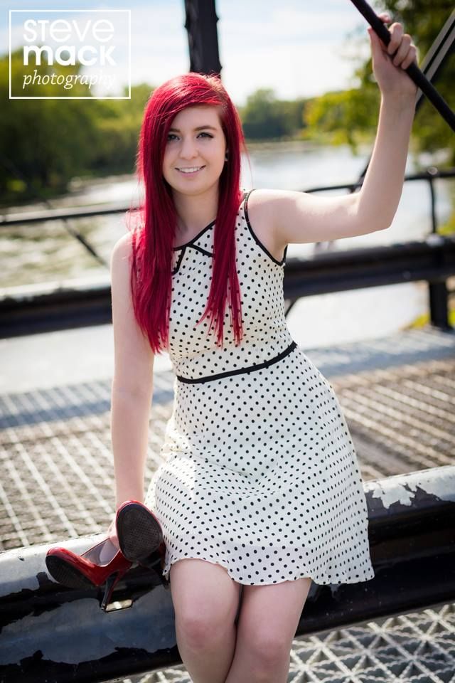 IMAGE: http://img.photobucket.com/albums/v660/Steve126a/1455067_403013289824585_584004292_n_zps1eb91269.jpg