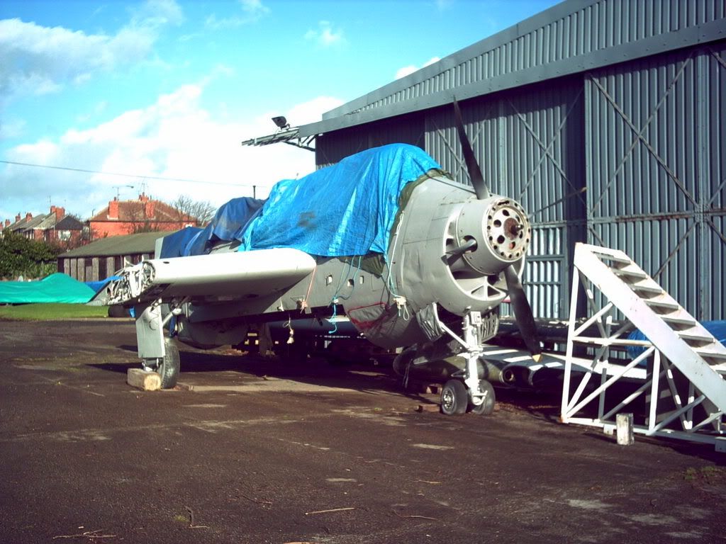 http://img.photobucket.com/albums/v660/benyboy/aeroventure011.jpg