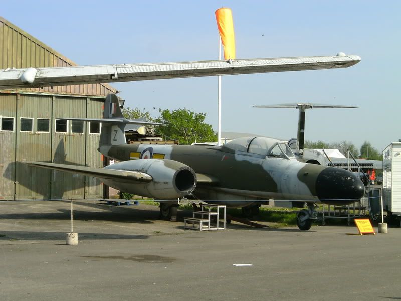 http://img.photobucket.com/albums/v660/benyboy/elvington120508092.jpg