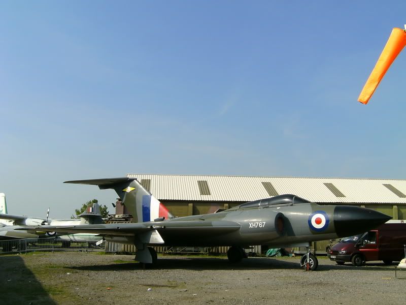 http://img.photobucket.com/albums/v660/benyboy/elvington120508093.jpg