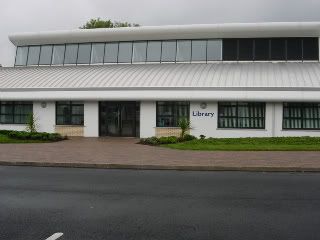 http://img.photobucket.com/albums/v661/Amberlite/FinaghyLibraryExterior-1.jpg