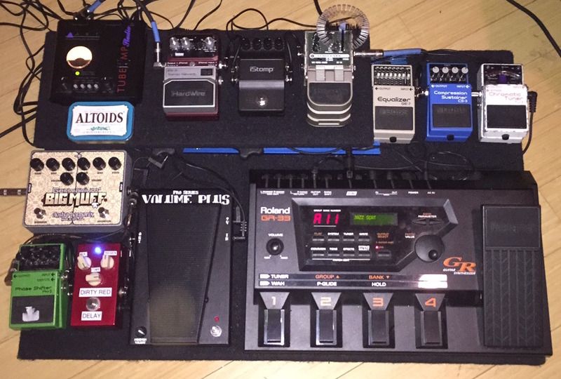 ローランドGR33 Roland GR-33 Guitar Synthesizer with GK-3 Pickup - YouTube