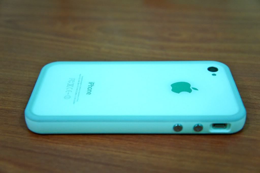 black iphone 4 white bumper. iPhone 4 WHITE BACK COVER