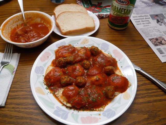 RavioliMeatballs121410.jpg
