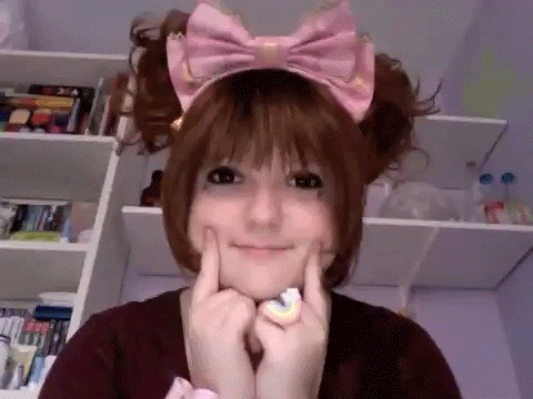 http://img.photobucket.com/albums/v664/hack13/teehee2.gif