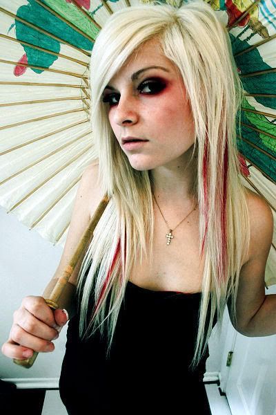 sexy emo hairstyles. blonde sexy girl emo hairstyle