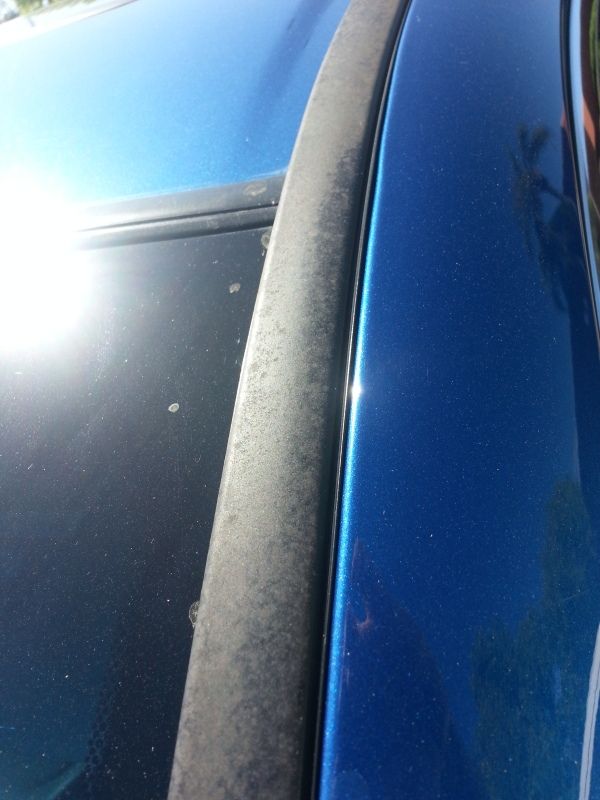 Weathered rubber strips on roof? HELP Acura TSX Forum