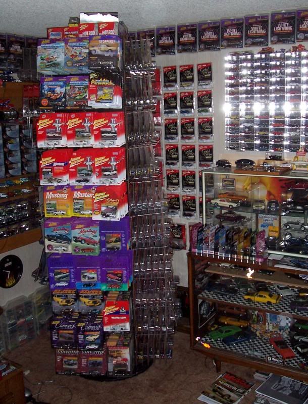 best way to display hot wheels