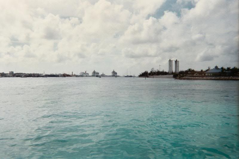 view from the water taxi from Nassau to Paradise Island