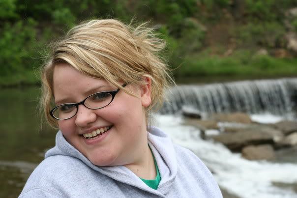 IMAGE: http://img.photobucket.com/albums/v67/turbo21/n17006567_30883893_8278.jpg