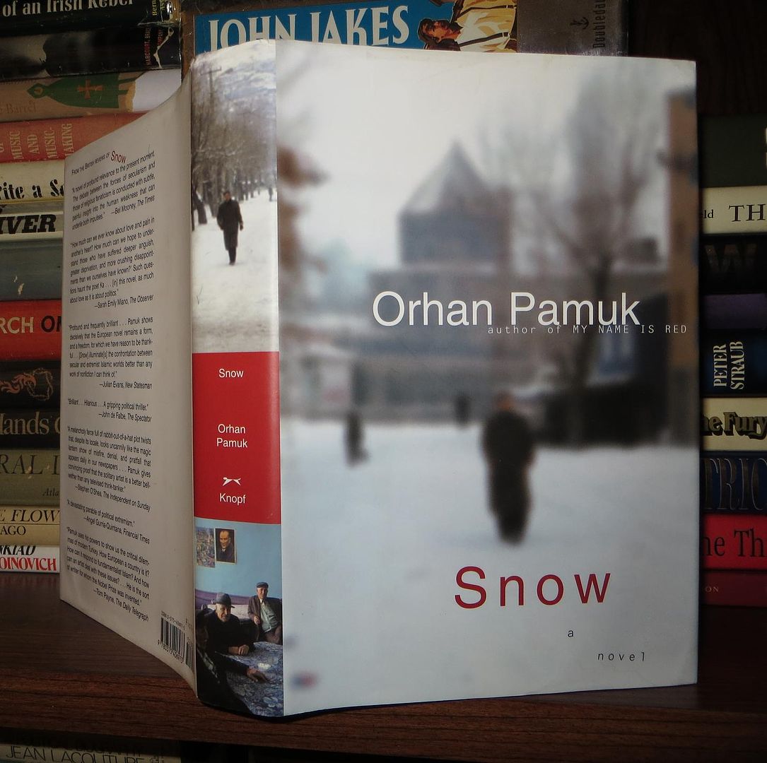 PAMUK, ORHAN - Snow