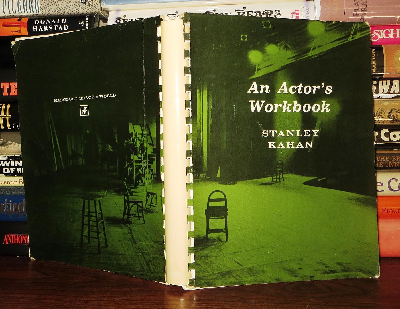 KAHAN, STANLEY - An Actor's Workbook