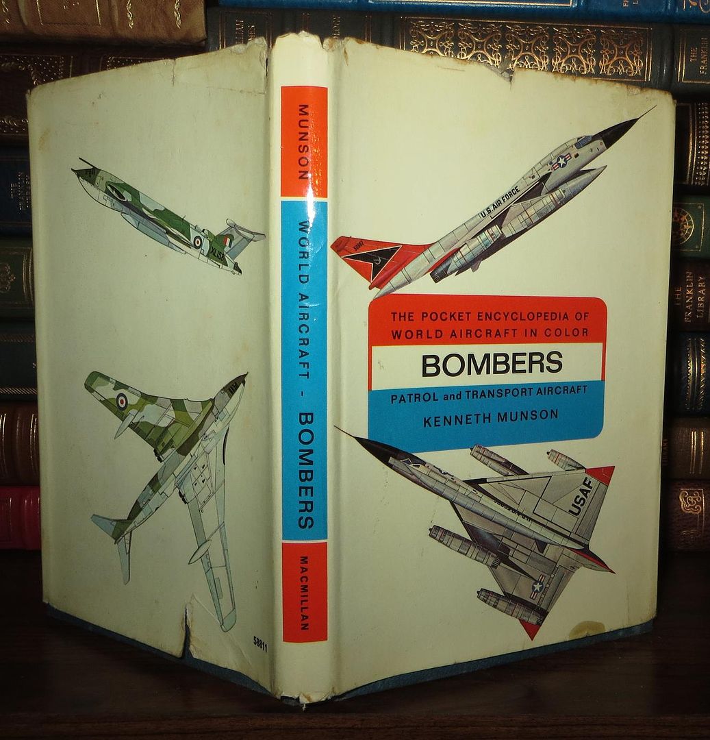 MUNSON, KENNETH;   JOHN W. WOOD - Bombers Patrol and Transport Aircraft