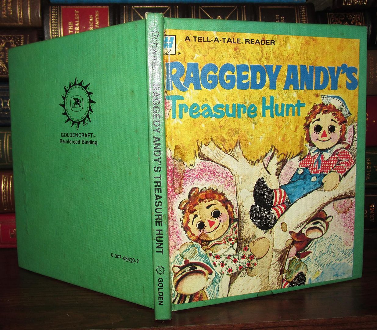GOLDSBOROUGH, JUNE & MARJORIE SCHWALJIE - Raggedy Andy's Treasure Hunt