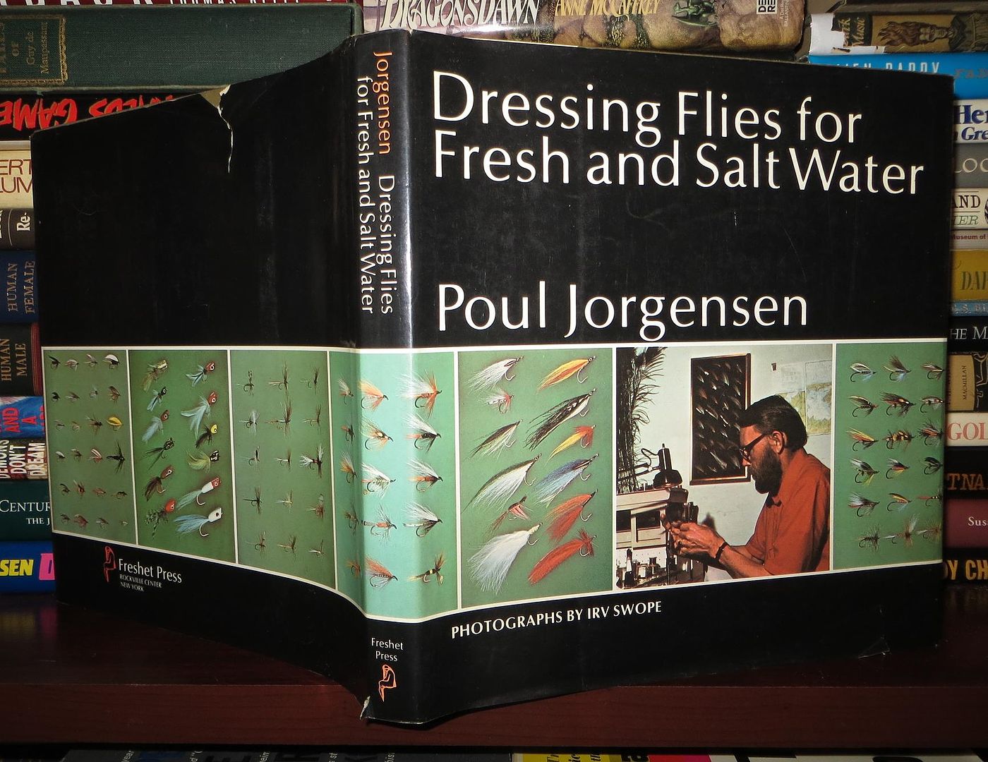 JORGENSEN, POUL - Dressing Flies for Fresh and Salt Water