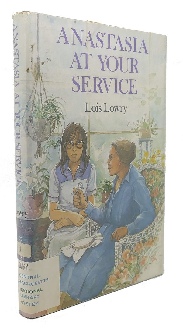 LOIS LOWRY, DIANE DE GROAT (DECORATIONS) - Anastasia at Your Service
