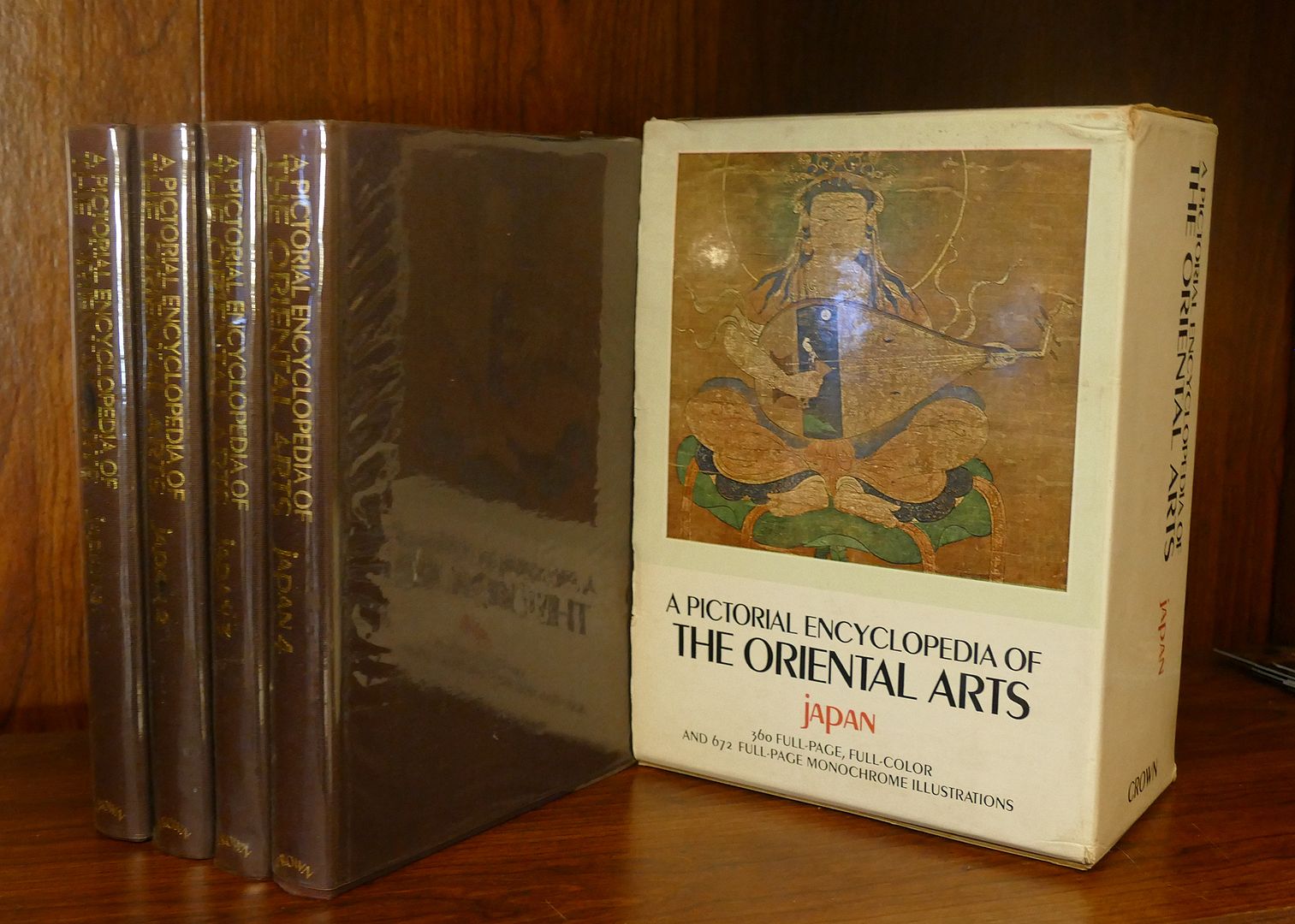 - A Pictorial Encyclopedia of the Oriental Arts : Japan