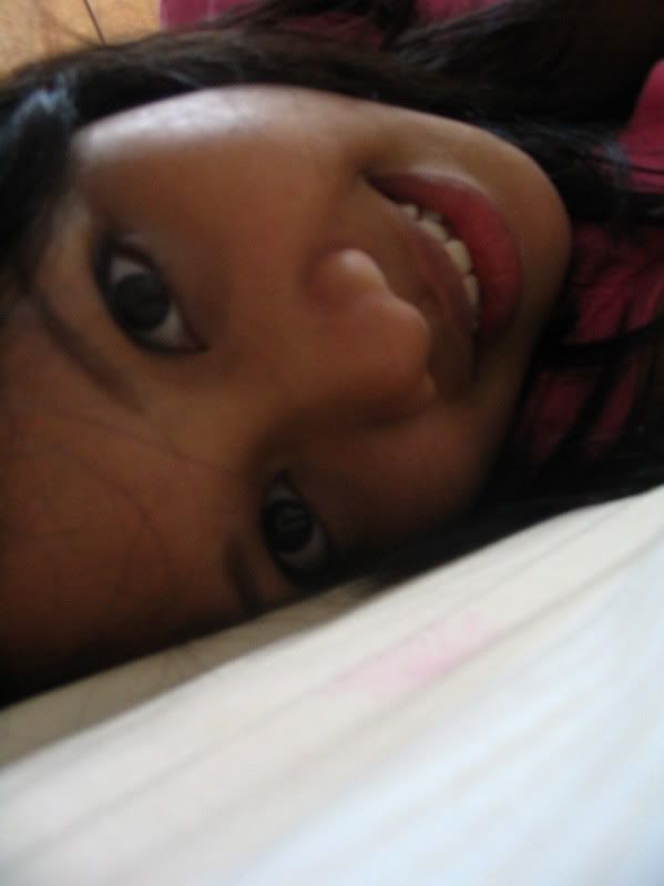 (: bee.