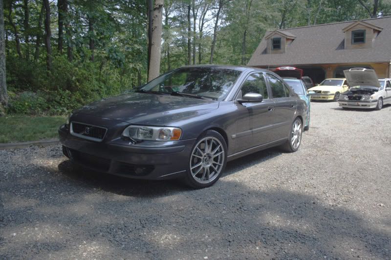 http://img.photobucket.com/albums/v673/Turbo944/Volvo%20Meet%20Newtown/IMG_2608.jpg