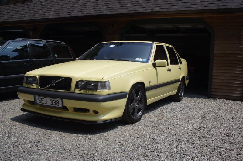 http://img.photobucket.com/albums/v673/Turbo944/Volvo%20Meet%20Newtown/IMG_2616.jpg