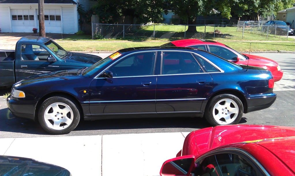 http://img.photobucket.com/albums/v674/justin9212/1999%20Audi%20A8%20Quattro%20130K%20Blue/IMAG0873.jpg