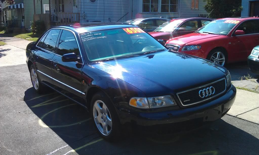 http://img.photobucket.com/albums/v674/justin9212/1999%20Audi%20A8%20Quattro%20130K%20Blue/IMAG0879.jpg