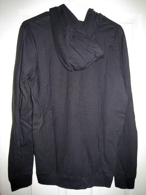 MROLIVE_HOODBL02.jpg