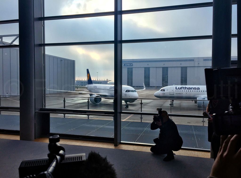 320NEO_030.jpg