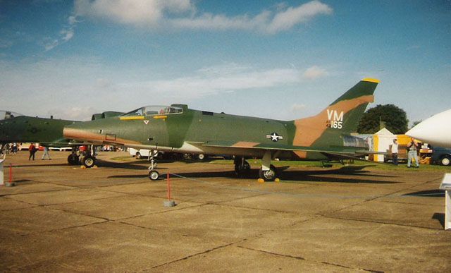 http://img.photobucket.com/albums/v679/LAHarve/30%20years%20at%20Duxford/F100AAM_zpsea2400ac.jpg