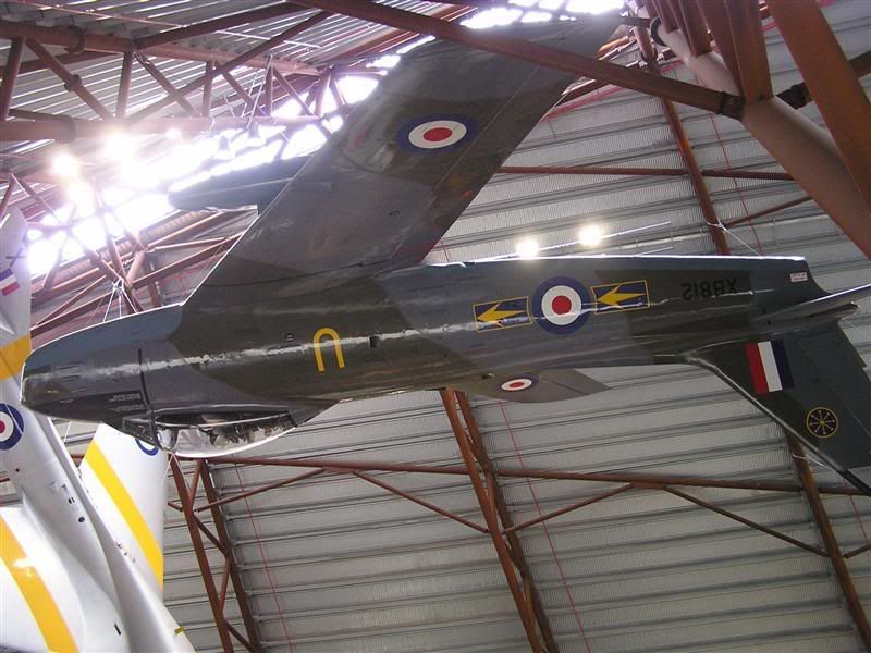 http://img.photobucket.com/albums/v679/LAHarve/Cosford/XB812a2Medium.jpg