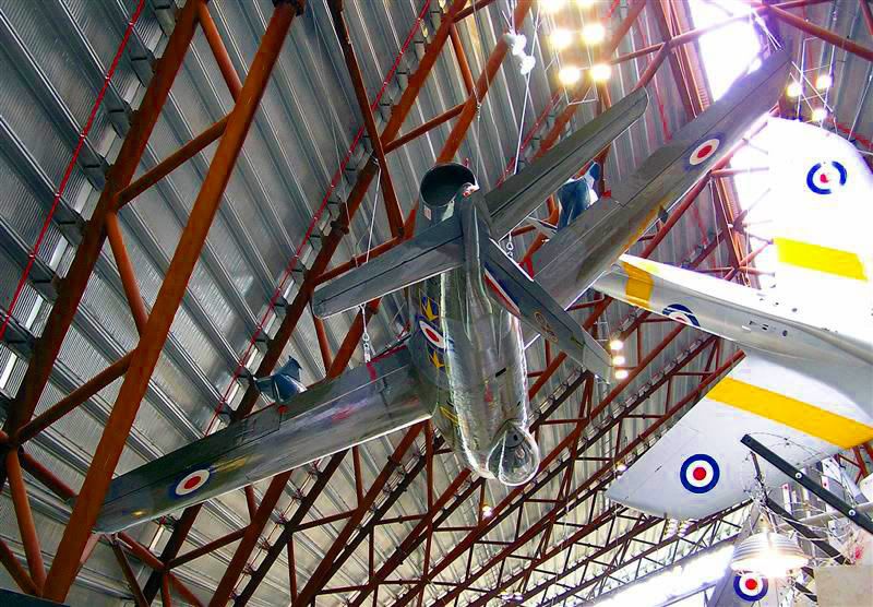 http://img.photobucket.com/albums/v679/LAHarve/Cosford/XB812a4Medium.jpg