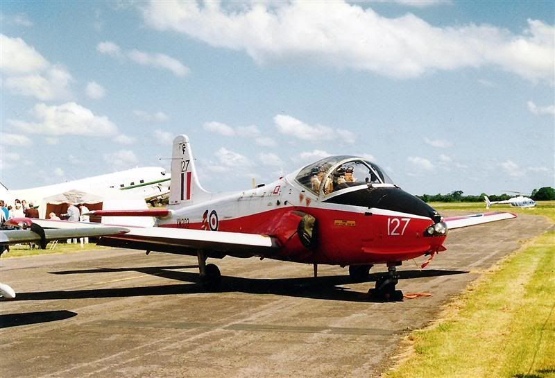 http://img.photobucket.com/albums/v679/LAHarve/From%20The%20Past/XW30312June1988ChurchFenton.jpg