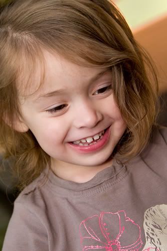 IMAGE: http://img.photobucket.com/albums/v68/shniks/CRW_9635-copyss.jpg