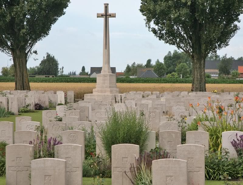 http://img.photobucket.com/albums/v681/motf/2009/Ypres/04-101.jpg