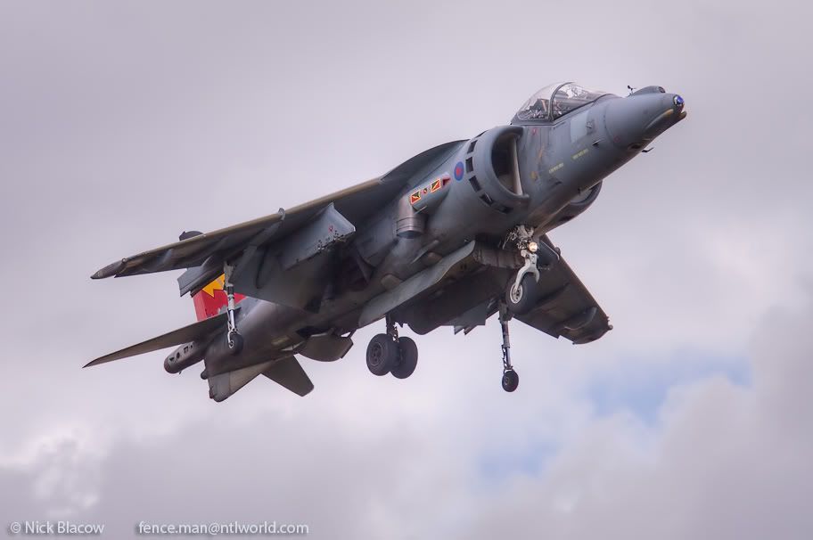 http://img.photobucket.com/albums/v681/motf/2010/RIAT10/Last/Harrier/10-07-17RIAT3436.jpg