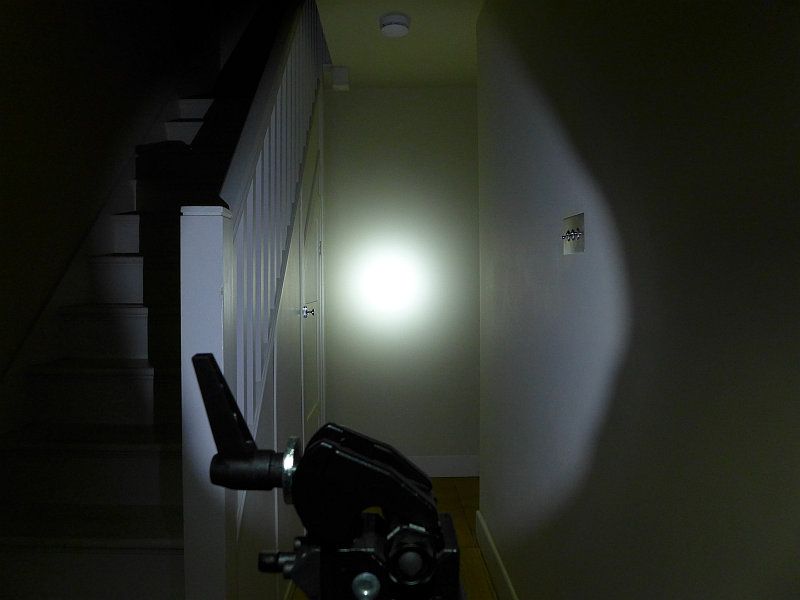 photo SOG DE01 indoor beam P1170317.jpg