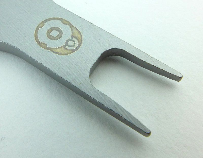 photo 77 MUT sight tool end 2 P1210058.jpg