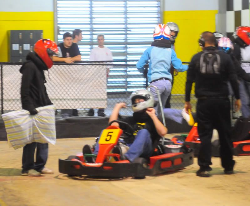 [Image: karting_fall09_05.jpg]
