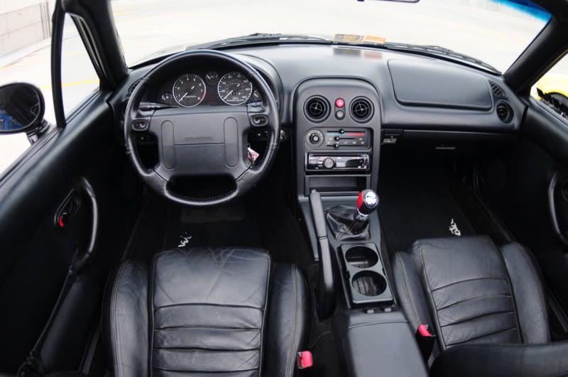 [Image: m3andmiata12.jpg]