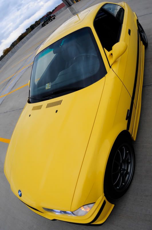 [Image: m3andmiata15.jpg]