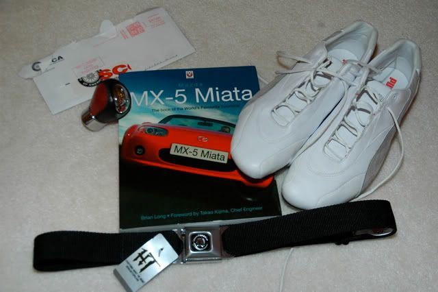 [Image: miata-xmas.jpg]