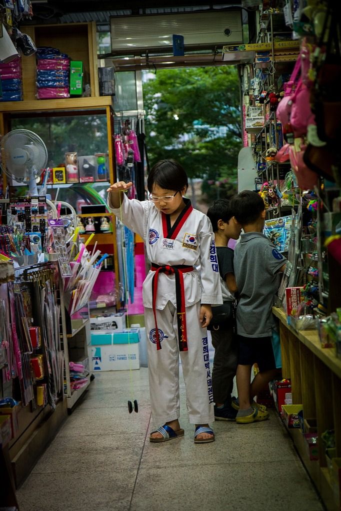 IMAGE: http://img.photobucket.com/albums/v687/thunnus/Korea%202012%20-%20Part%202/IMG_9536_copy.jpg