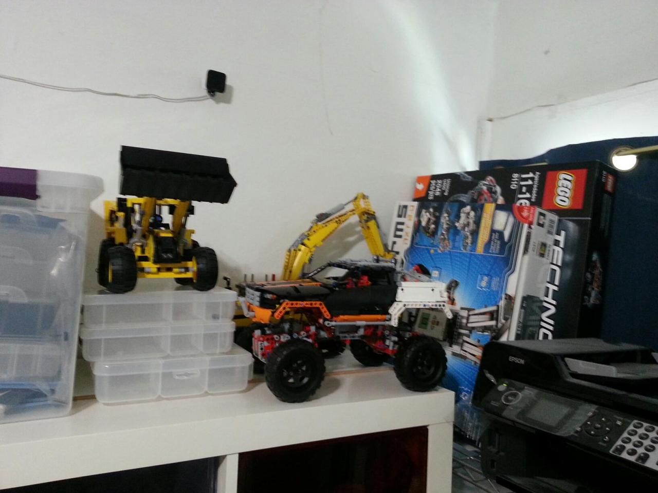 620525_4036917734097_2016879830_o.jpg