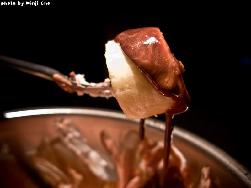 IMAGE: http://img.photobucket.com/albums/v69/jinji/cIMG_0147.jpg